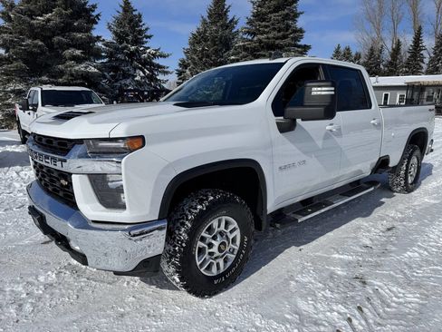 Used 2023 Chevrolet Silverado 2500 LT w/ Fleet Comfort Package AWD/4WD image 4
