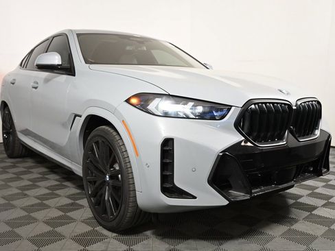 New 2026 BMW X6 xDrive40i w/ Executive Package image 4
