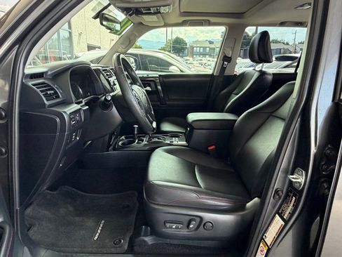 Used 2016 Toyota 4Runner Trail Premium AWD/4WD image 5