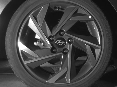 Used 2025 Hyundai Elantra SEL FWD image 15