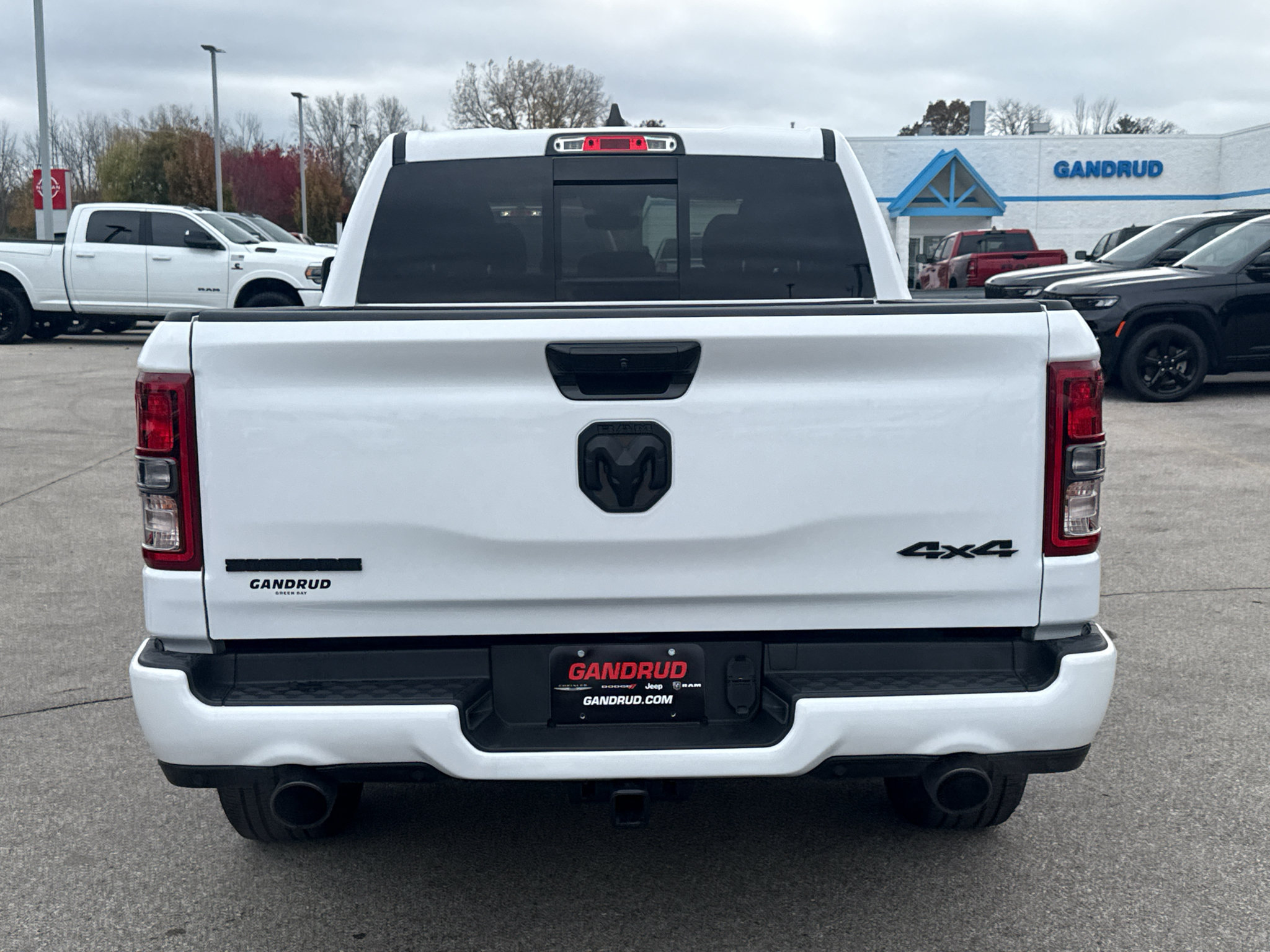 Used 2023 RAM 1500 Big Horn AWD/4WD image 3
