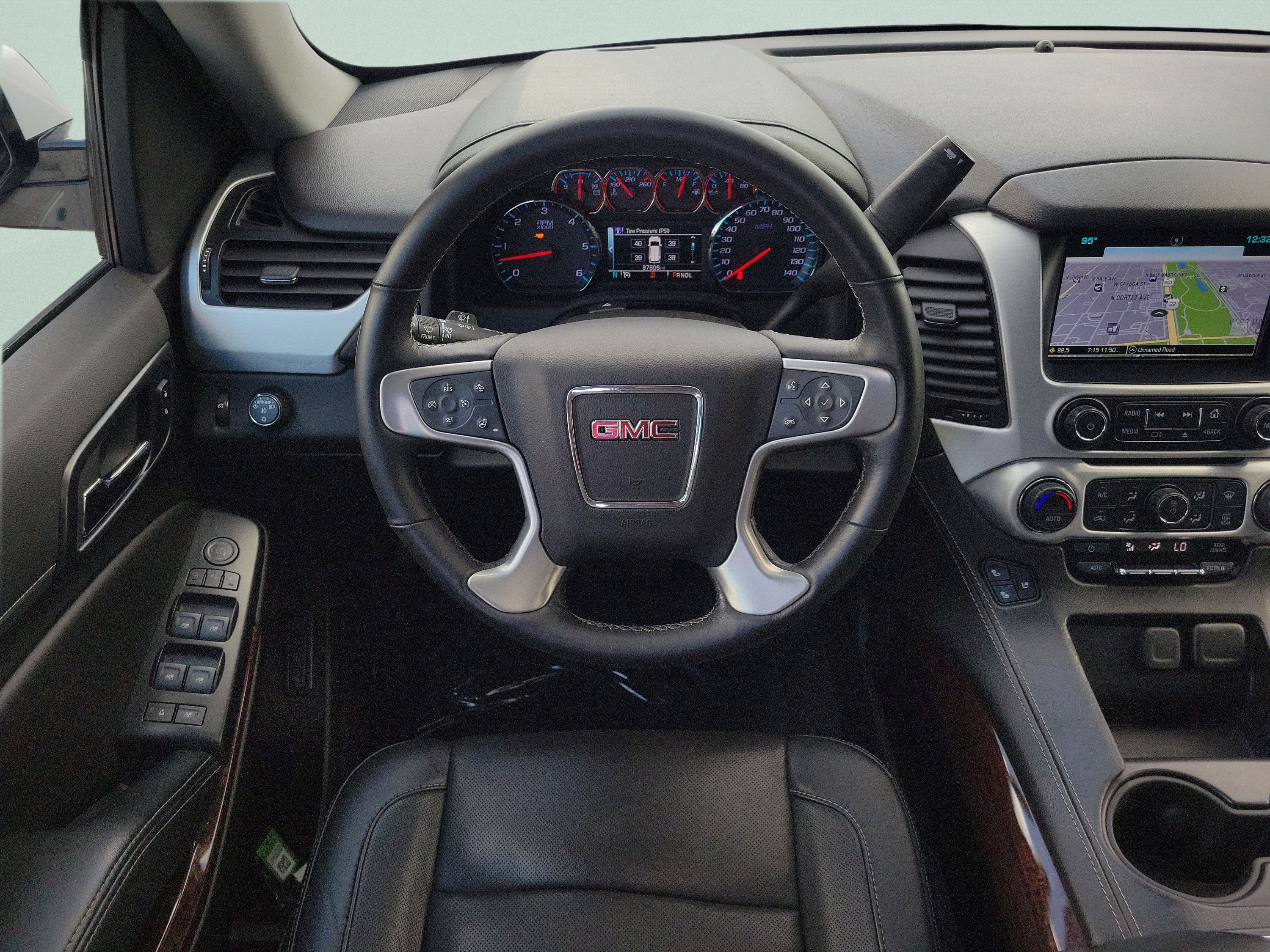 Used 2020 GMC Yukon SLT w/ Open Road Package RWD image 14