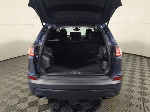 Used 2021 Jeep Cherokee Latitude Lux w/ Sun & Sound Group AWD/4WD image 29
