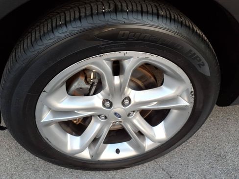 Used 2014 Ford Explorer Limited w/ Equipment Group 302A AWD/4WD image 8
