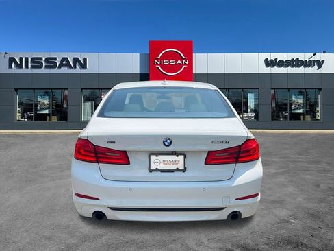 Used 2019 BMW 530i xDrive w/ Convenience Package image 4