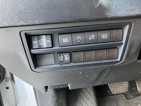 Used 2022 Toyota Tundra SR image 16