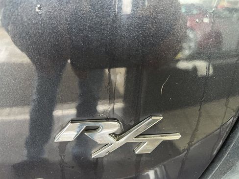 Used 2015 Dodge Durango R/T image 36