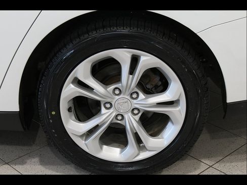 Certified 2023 Honda Accord LX image 12