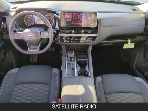 New 2026 Nissan Pathfinder SV image 13