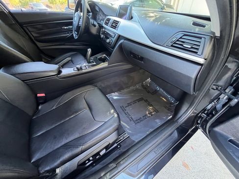 Used 2012 BMW 328i Sedan RWD image 11