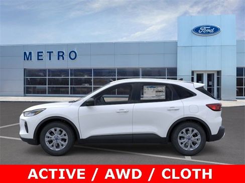 New 2025 Ford Escape Active w/ Cold Weather Package image 4