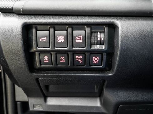 Used 2022 Subaru Forester Touring image 38