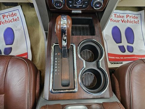 Used 2013 Ford F150 King Ranch w/ King Ranch Luxury Pkg image 35