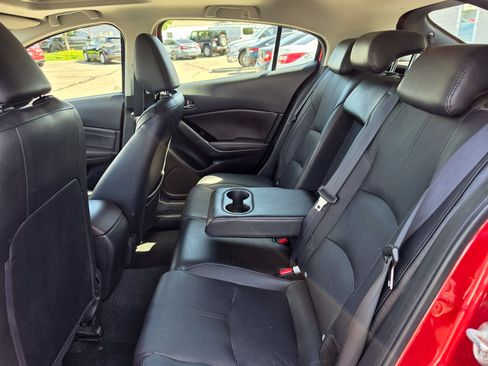Used 2018 MAZDA MAZDA3 Grand Touring FWD image 20