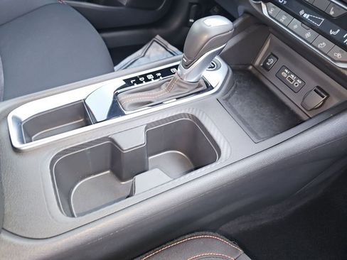 Used 2025 Nissan Sentra SR image 18