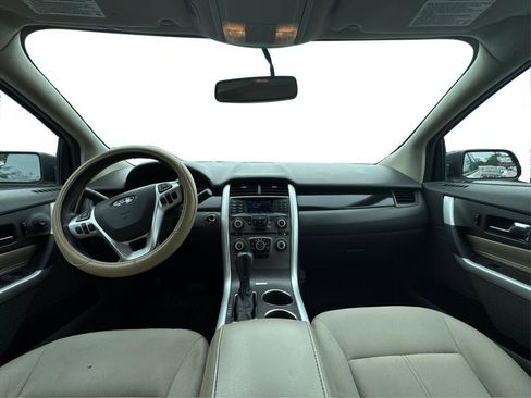 Used 2013 Ford Edge SE image 36