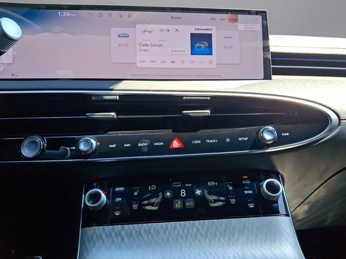 New 2026 Genesis GV70 2.5T Sport Prestige AWD/4WD image 16