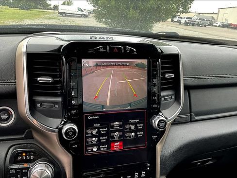 Used 2019 RAM 1500 Laramie AWD/4WD image 15