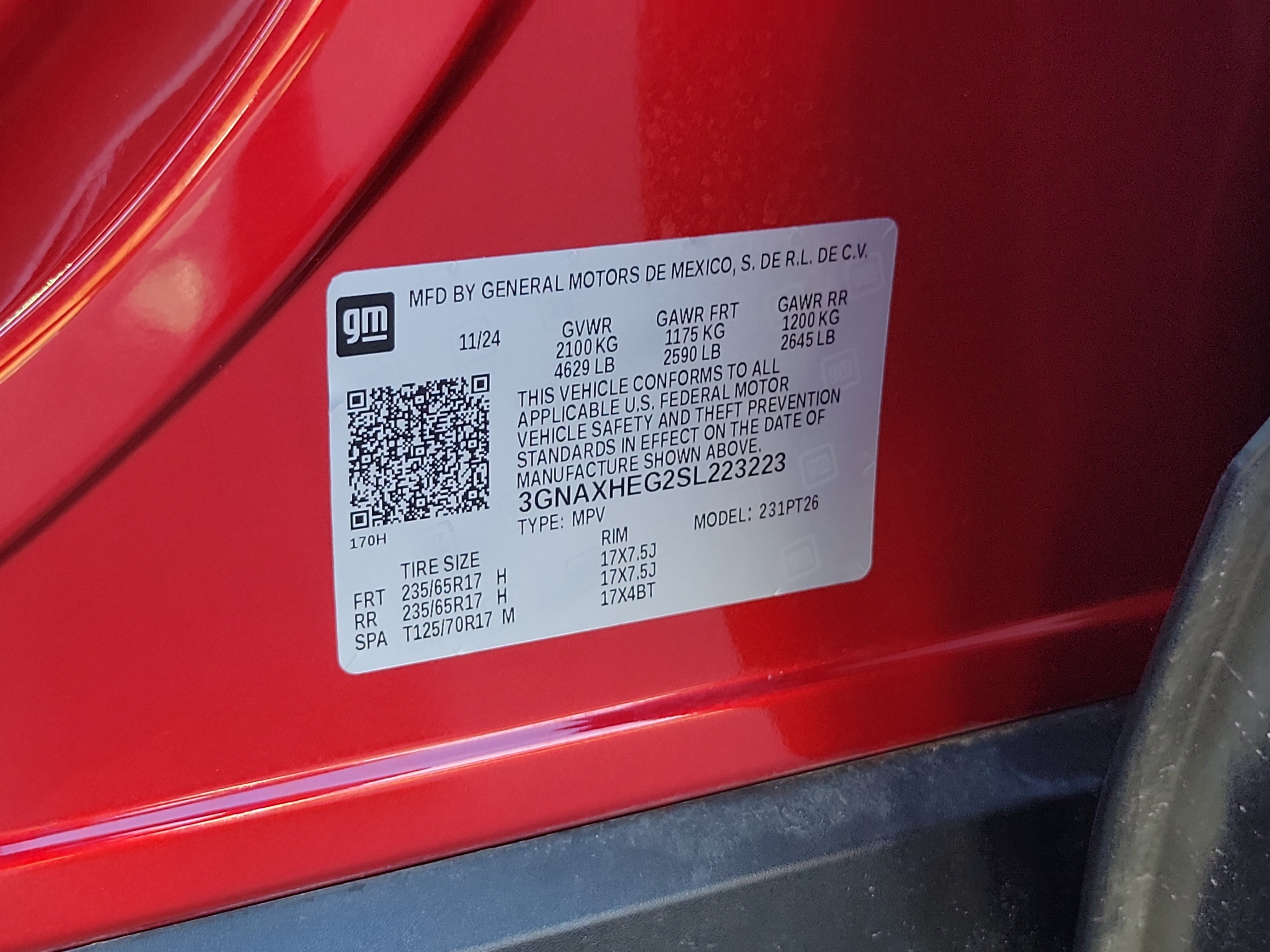 Used 2025 Chevrolet Equinox LT w/ Convenience Package II FWD image 33