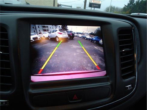 Used 2015 Chrysler 200 S w/ Navigation & Sound Group I image 21