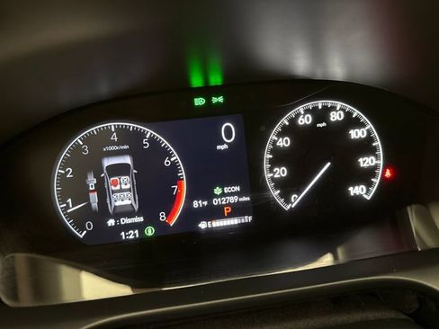 Used 2024 Honda HR-V LX image 15
