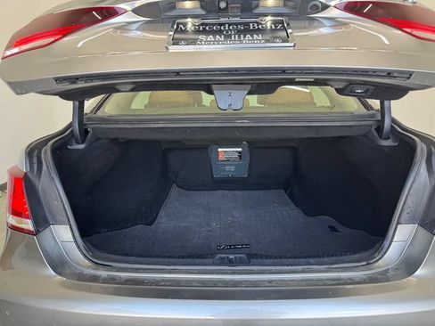 Used 2017 Lexus LS 460 w/ Comfort Package RWD image 8