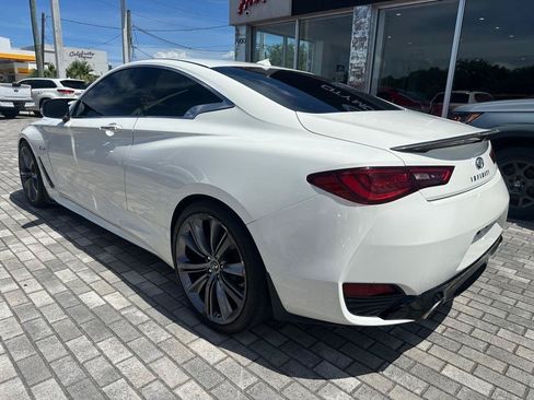 Used 2017 INFINITI Q60 Red Sport 400 RWD image 5