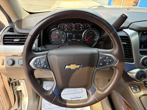 Used 2015 Chevrolet Tahoe LTZ AWD/4WD image 12