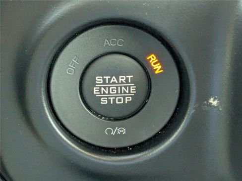 Certified 2022 Jeep Gladiator Overland image 28