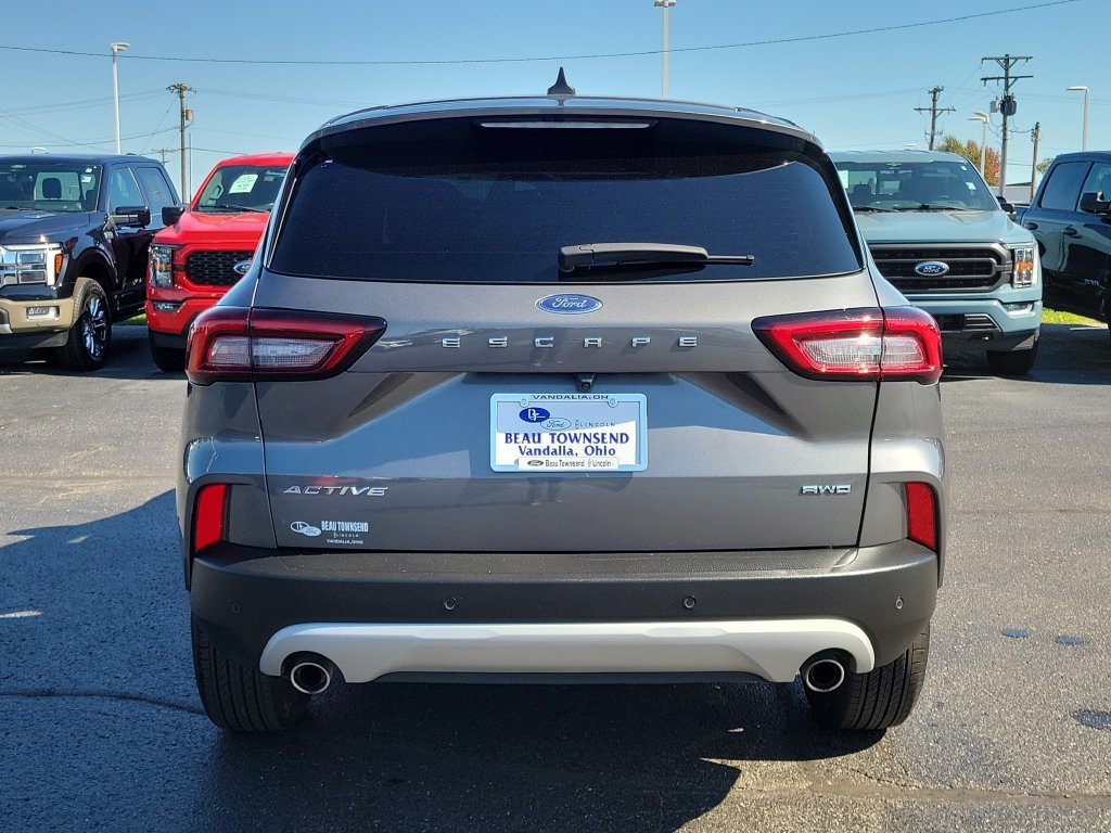 Certified 2023 Ford Escape Active w/ Tech Pack #2 AWD/4WD image 5