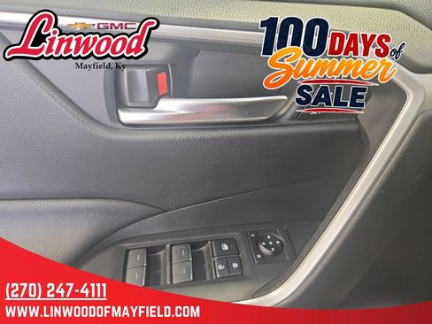 Used 2025 Toyota RAV4 XLE Premium w/ Weather Package AWD/4WD image 18