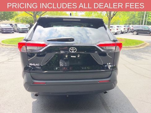 Certified 2025 Toyota RAV4 LE AWD/4WD image 11