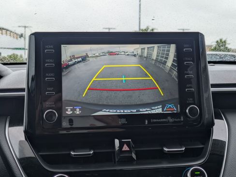 Used 2022 Toyota Corolla Cross XLE w/ Convenience Package AWD/4WD image 27