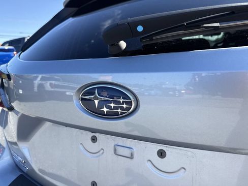 Used 2024 Subaru Crosstrek 2.5i Limited AWD/4WD image 6