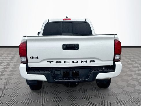 Used 2021 Toyota Tacoma SR w/ SX Package AWD/4WD image 7