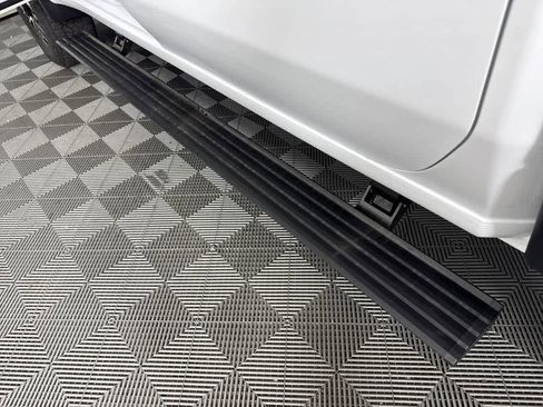 New 2025 GMC Sierra 2500 Denali Ultimate w/ Max Trailering Package image 7