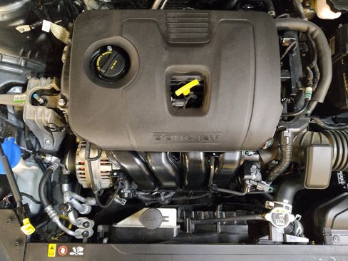 Used 2024 Kia Forte LXS image 30