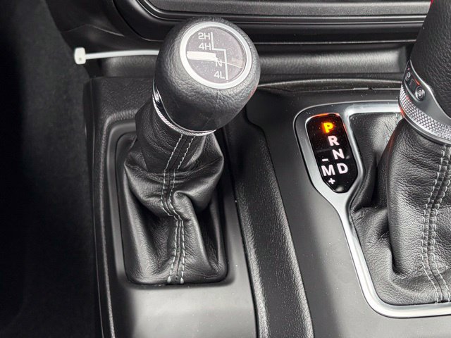New 2026 Jeep Gladiator Sport AWD/4WD image 23