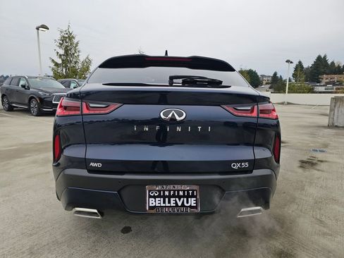 Certified 2023 INFINITI QX55 Essential image 7