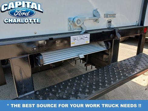 New 2027 Ford E-350 and Econoline 350 Super Duty w/ Power Equipment Group RWD image 5