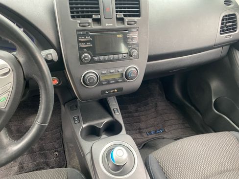 Used 2015 Nissan Leaf S w/ Charge Package image 7