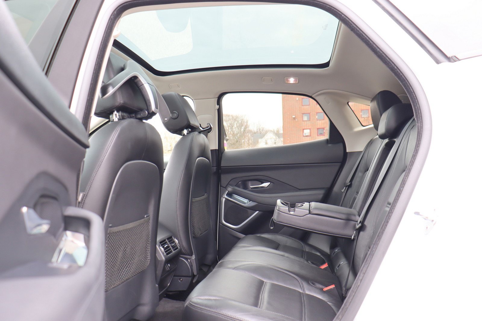 Used 2019 Jaguar E-PACE S AWD/4WD image 15