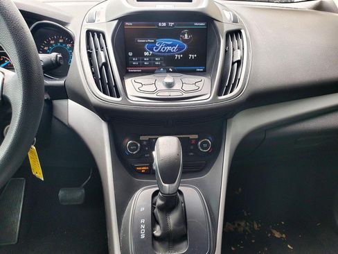 Used 2015 Ford Escape SE w/ Equipment Group 201A FWD image 13