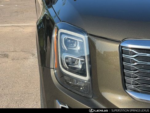 Used 2021 Kia Telluride SX w/ SX Prestige Package AWD/4WD image 6