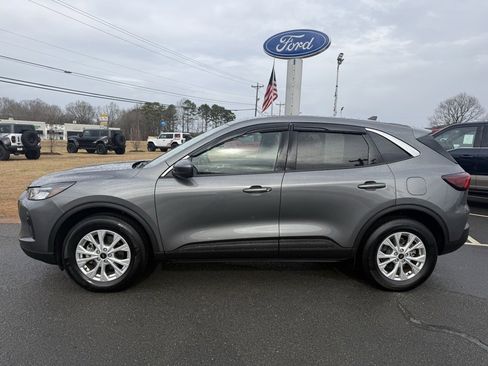 Used 2024 Ford Escape Active w/ Tech Pack #2 image 8