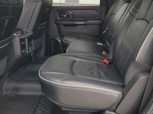 Used 2023 RAM 2500 Limited AWD/4WD image 11
