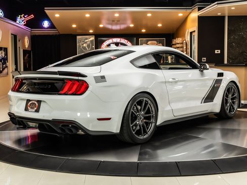 Used 2021 Ford Mustang GT Premium w/ GT Performance Package RWD image 12