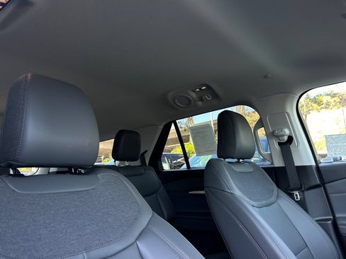 New 2026 Ford Explorer Active w/ Active Comfort Package RWD image 17