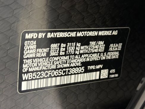 Used 2025 BMW iX xDrive50 w/ Premium Package AWD/4WD image 25