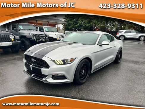 Used 2015 Ford Mustang Coupe image 1